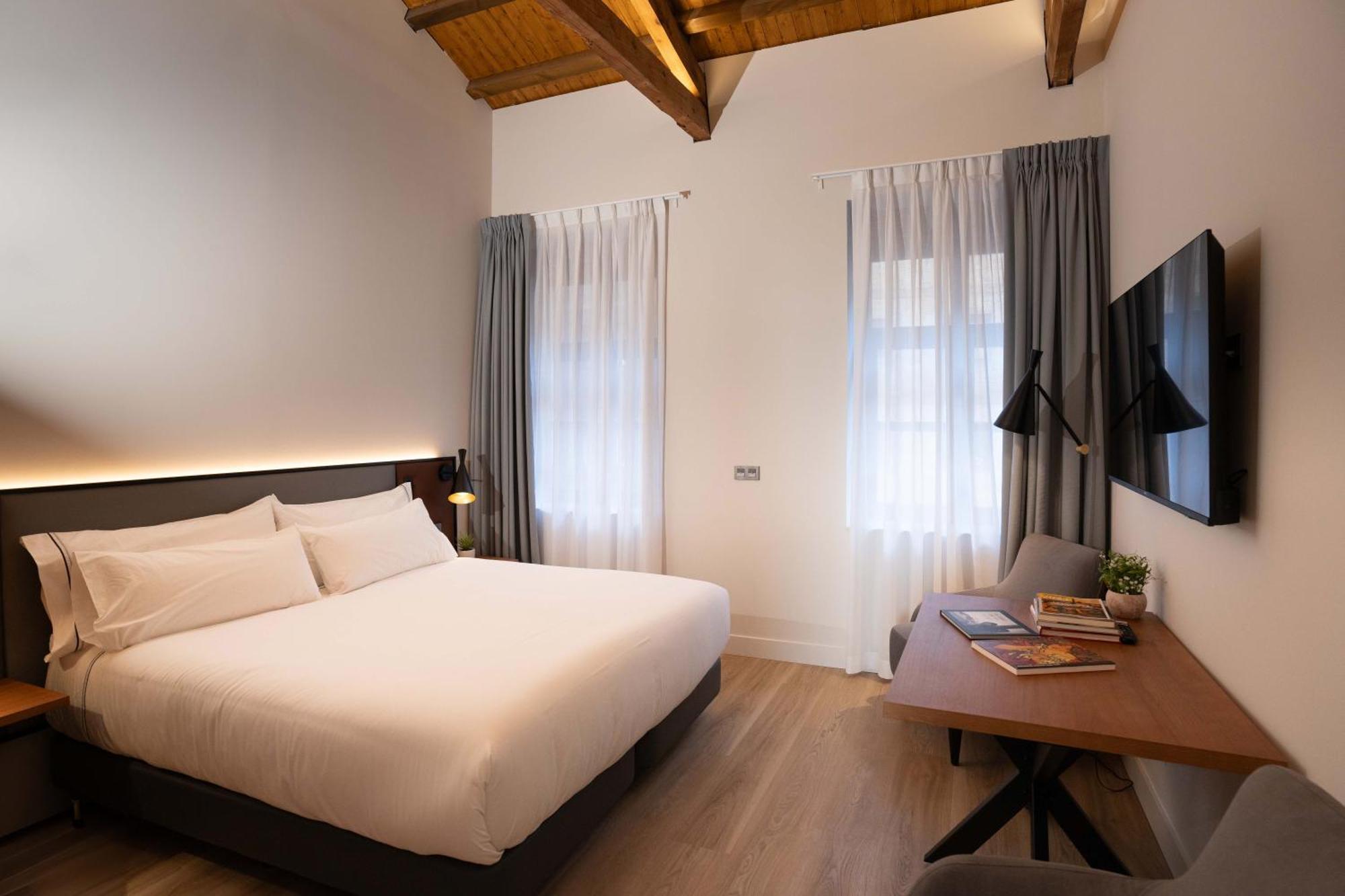 Prisma Suites Salamanca Eksteriør billede